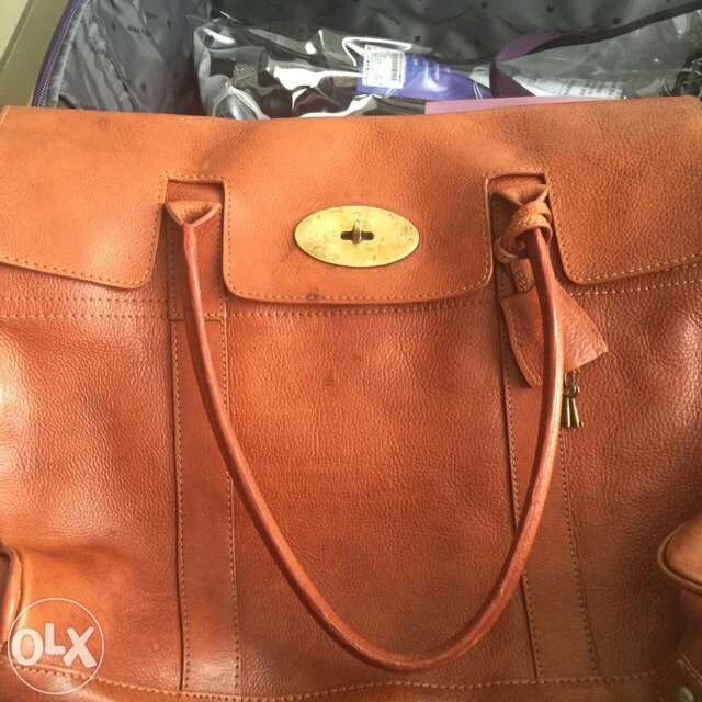 What is 'supposed to be' Mulberry bag in Oak Darwin